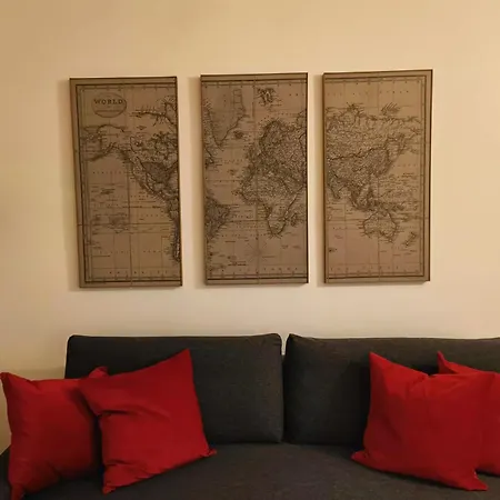 30m2 In The Heart Of Apartment Paris