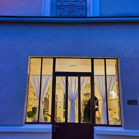 30m2 In The Heart Of Paris