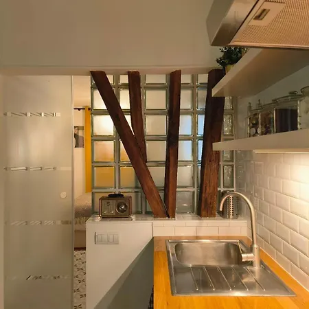 30m2 In The Heart Of Apartment Paris