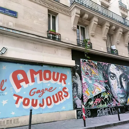 30m2 In The Heart Of * Paris